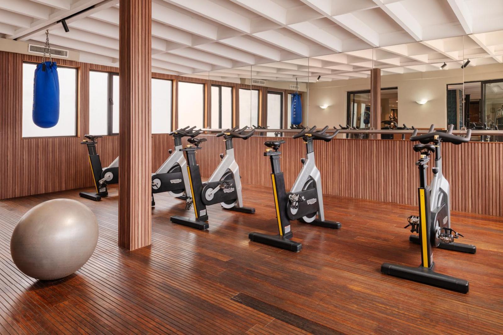 イヴェルナージュ ホテル アンド スパ マラケシュ エクステリア 写真 The gym at the hotel